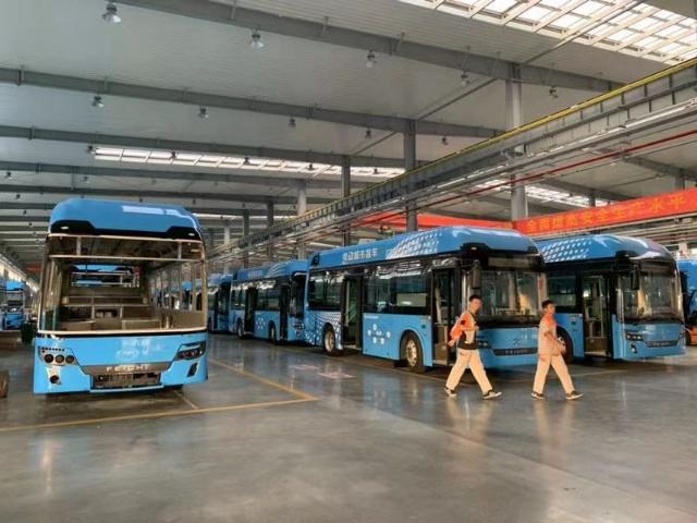 402.jpg
